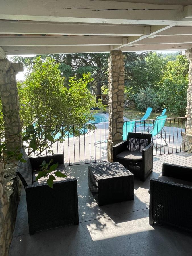 Villa Camille Cereste Luaran gambar